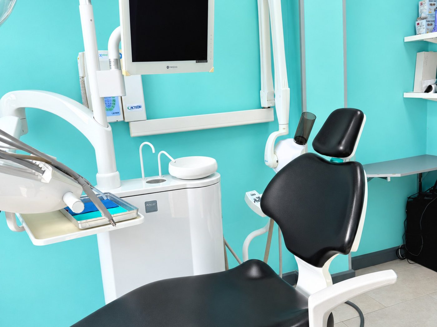 Segundo gabinete de Clínica Dental 32, totalmente equipado